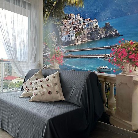 Il Gabbiano Savona "Luxury House" - Wifi, Parking, Shopping Center Exterior foto