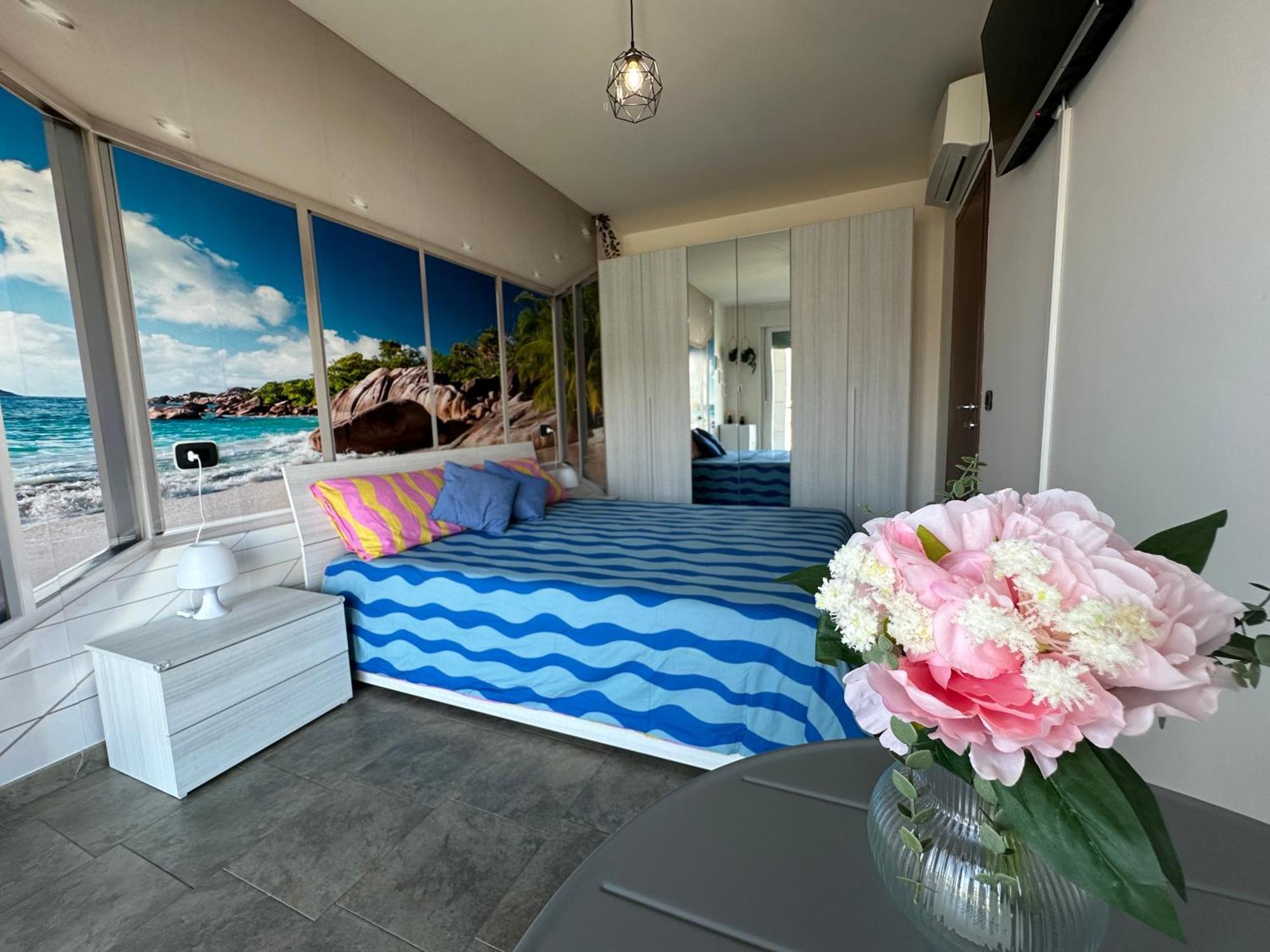 Il Gabbiano Savona "Luxury House" - Wifi, Parking, Shopping Center Exterior foto